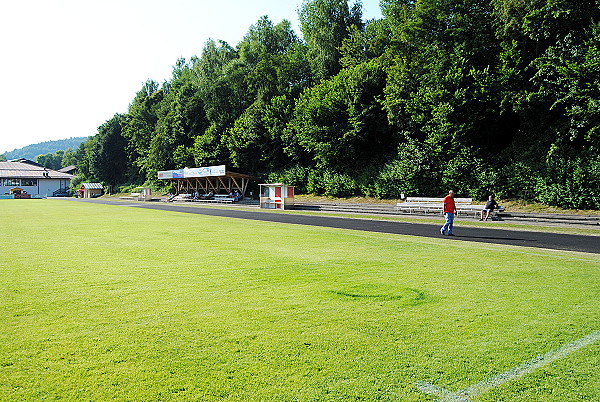 Osser-Stadion - Lam