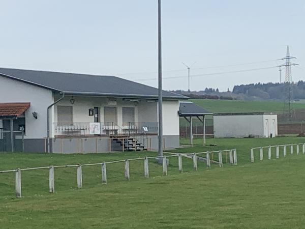 Sportplatz Heegweg - Grünberg/Hessen-Queckborn