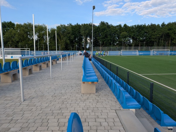 Stadion Am Ried Jugendförderzentrum Platz 2 - Gießen-Wieseck