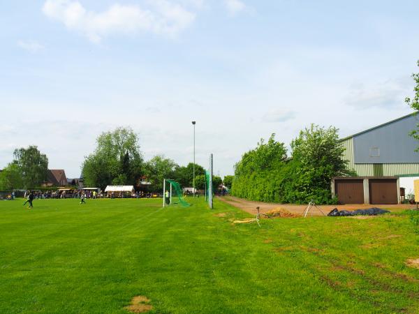 Sportplatz Heidestraße - Voerde/Niederrhein-Friedrichsfeld