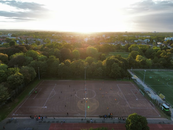 Josef-Sampels-Sportanlage Germaniaplatz - Köln-Ossendorf