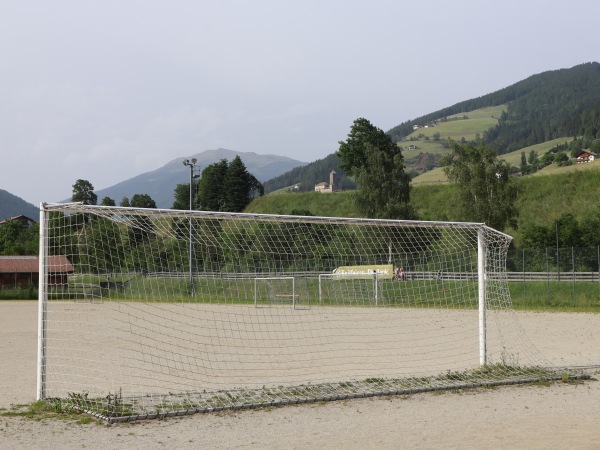 Sportplatz Labnes - Sarntal (Sarentino)