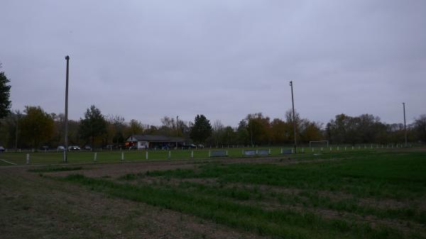 Sportplatz am Ederfeld - Felsberg-Lohre