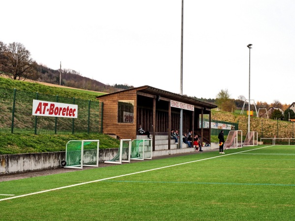 Reinhold-Schulte-Sportplatz - Eslohe/Sauerland-Reiste