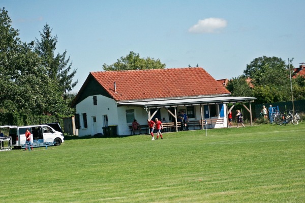 Sportplatz Redefin - Redefin