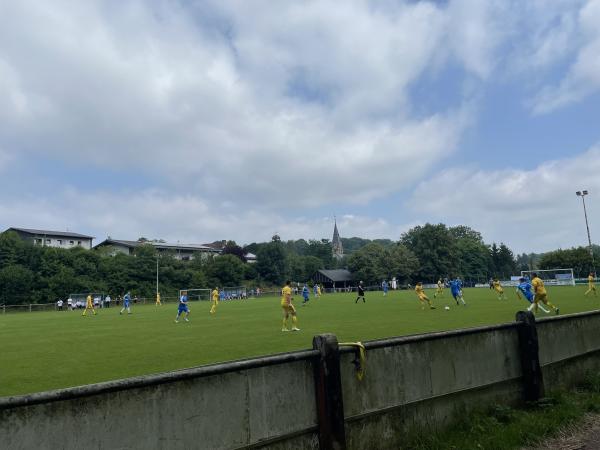 Saar-Schlesier-Stadion - Großrosseln-Karlsbrunn