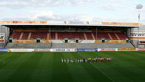 Bruchwegstadion auf dem WOLFGANG FRANK CAMPUS - Mainz