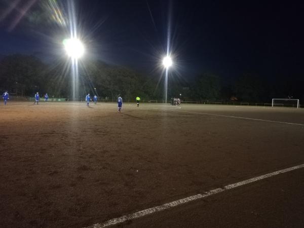 Sportplatz Schartwiesenweg - Koblenz-Lützel