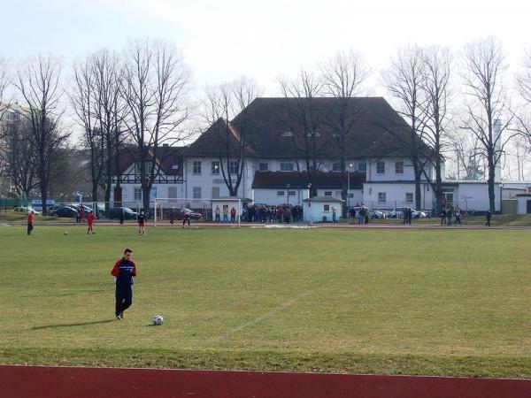 Stadion der Einheit Nebenplatz 1 - Staßfurt