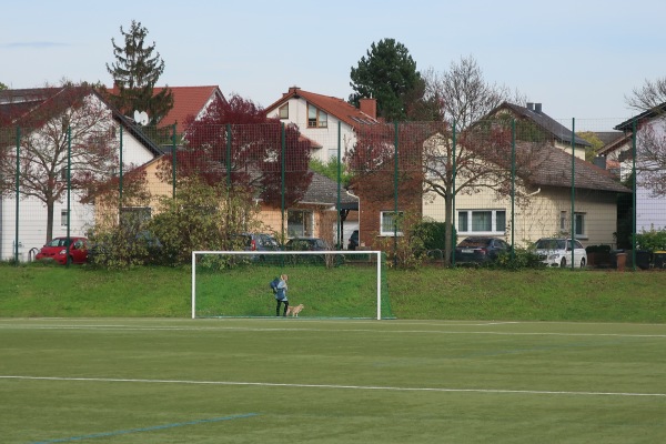 Hassia-Platz an der Rundsporthalle - Bingen/Rhein