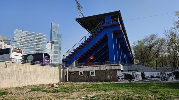 Stadion Khan-Tengri - Almatı (Almaty)