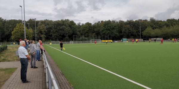 PCC-Stadion Nebenplatz 1 - Duisburg-Homberg