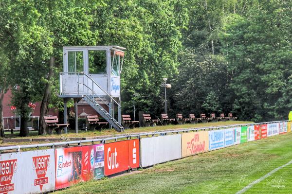 Walter-Steinkühler-Stadion - Emsdetten-Isendorf