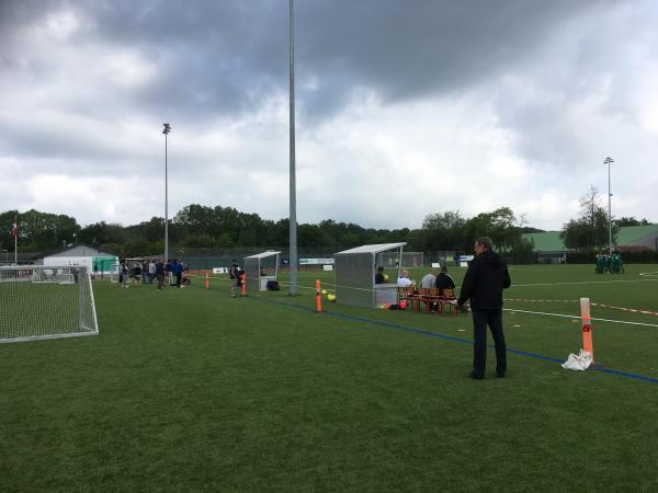 Kunstrasen - Nebenplatz