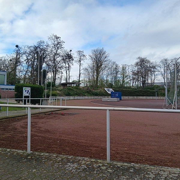 Bezirkssportanlage Friesenplatz - Duisburg-Homberg
