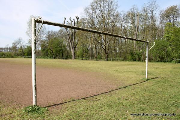 Sportanlage Militärringstraße - Köln-Longerich