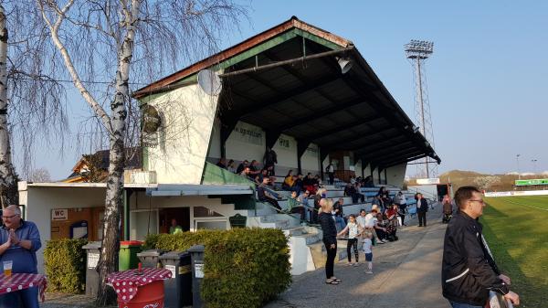 Marchfeldstadion - Untersiebenbrunn