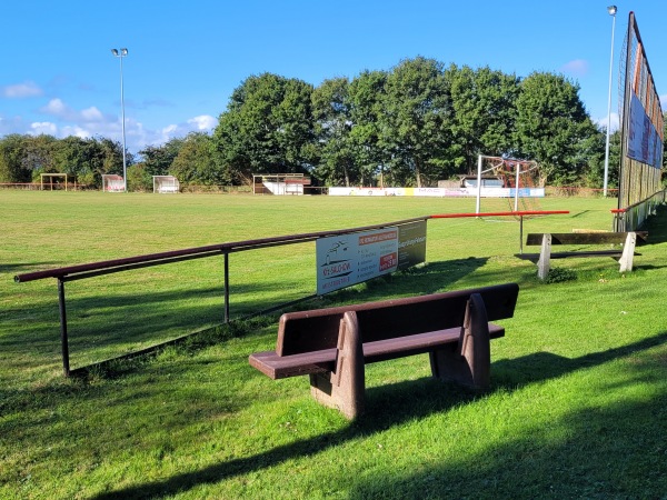 Sportplatz Dänschendorf - Fehmarn-Dänschendorf