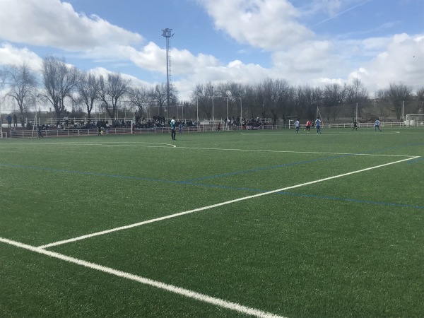 Centro Deportivo Vega de Triana II - Sevilla, AN