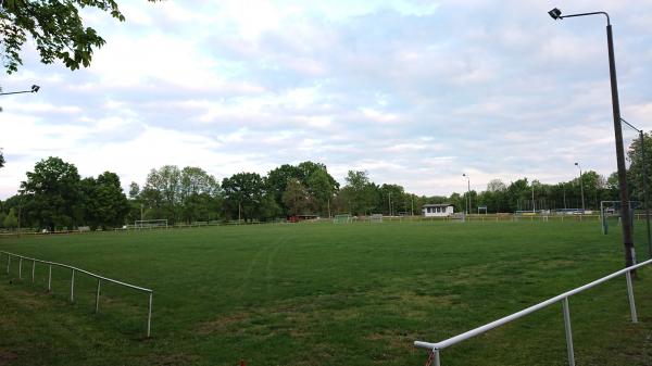 Sportplatz An der Möncherei 2 - Markkleeberg