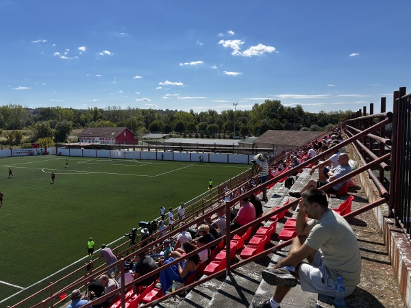 Stadion kraj Vašarišta - Obrenovac-Vašarište