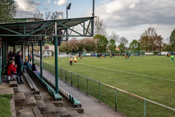 Ercsi uti Stadion - Érd