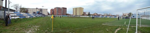 Stadiumi Ekrem Grajqevci - Fushë Kosova (Kosovo Polje)