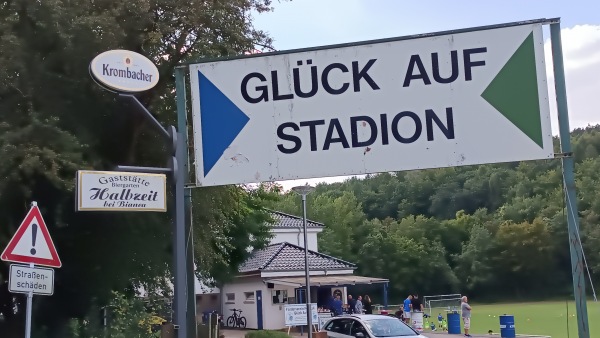 Glück-Auf-Stadion - Salzgitter-Gebhardshagen