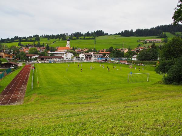 Sportplatz an der Schule - Rettenberg
