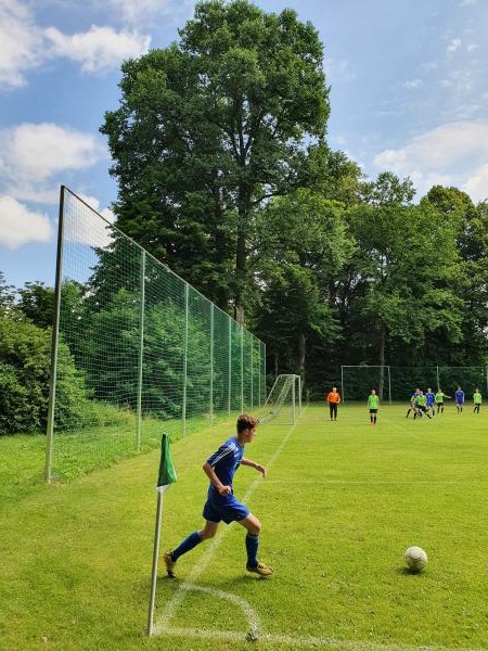Sportplatz am Schloß - Schöpstal-Kunnersdorf