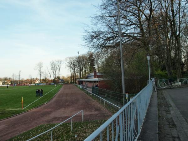 Erich-Martens-Stadion - Bünde/Westfalen-Ennigloh