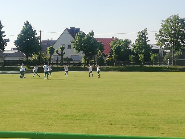 Sportplatz Delitzscher Straße - Löbnitz/Sachsen