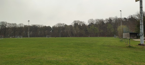 Sportanlage Auf der Heide B-Platz - Isernhagen-Hohenhorster Bauernschaft