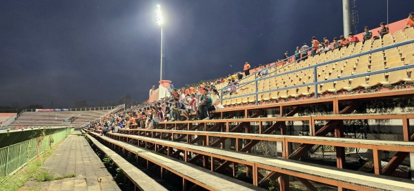 Sri Nakhon Lamduan Stadium - Sisaket