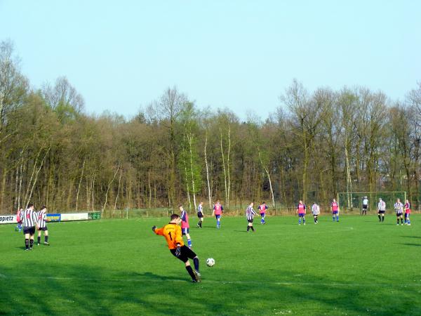 Waldstadion Listrup - Emsbüren-Listrup