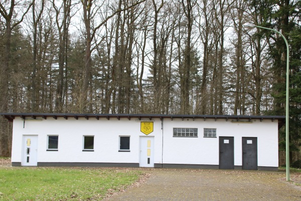 Waldstadion - Betteldorf