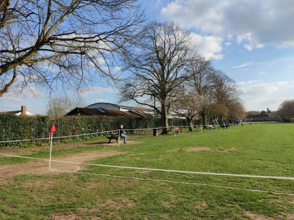 The Recreation Ground - Woodcote, Oxfordshire