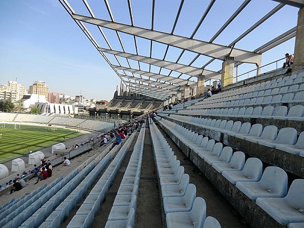 Stadiumi Fadil Vokrri - Prishtinë (Pristina)