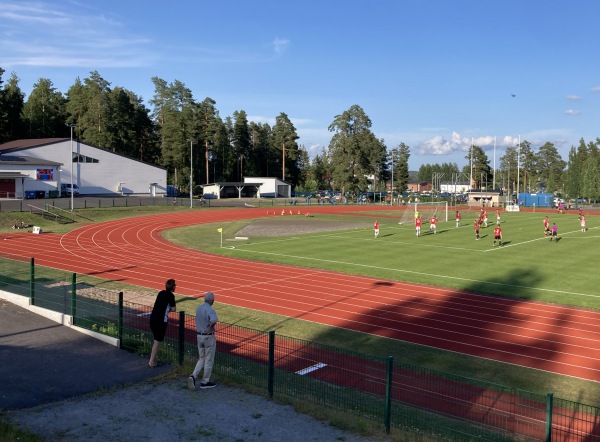 Joutsenon keskuskenttä - Joutseno