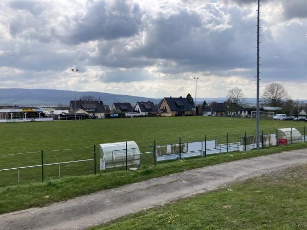 Schulsportanlage - Rinteln-Deckbergen