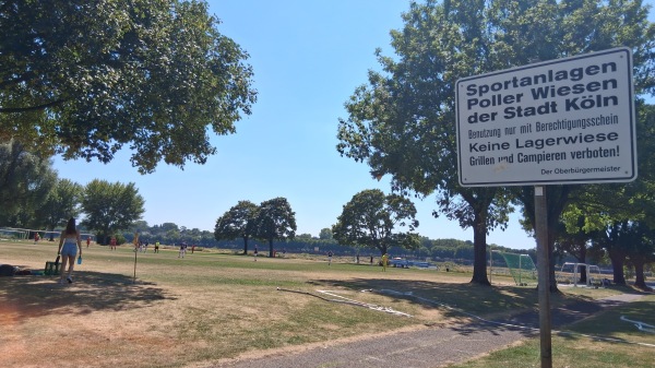 Bezirkssportanlage Poller Wiesen Platz 3 - Köln-Poll