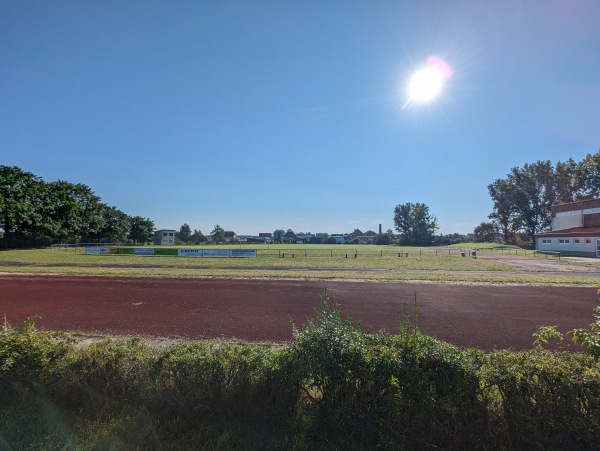 Werner-Seelenbinder-Sportplatz - Tangerhütte