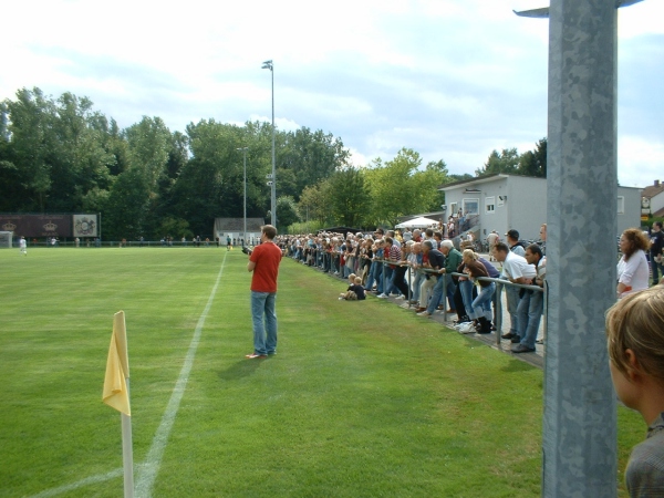 Sportplatz am Wald   - Bruchköbel