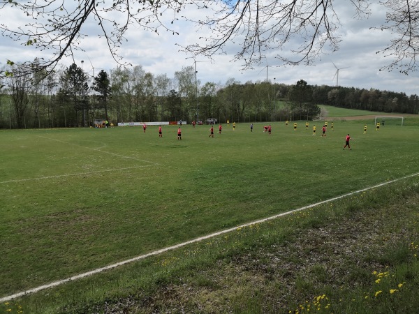 Sportgelände Ballenberg - Ravenstein-Ballenberg