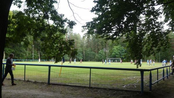 Sportplatz Zum Guten Born - Guteborn