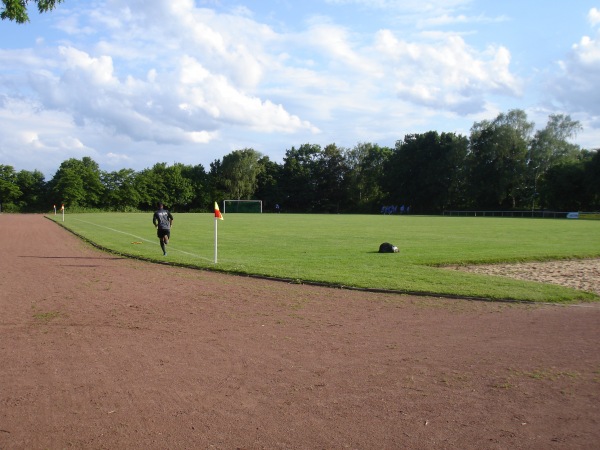 Rudolf-Harbig-Stadion - Detmold-Klüt