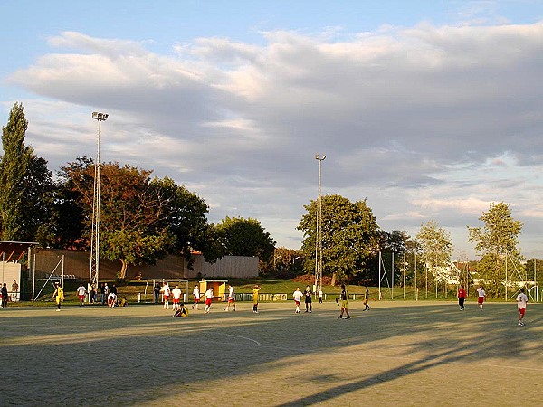 Sportplatz Rapid Oberlaa - Wien