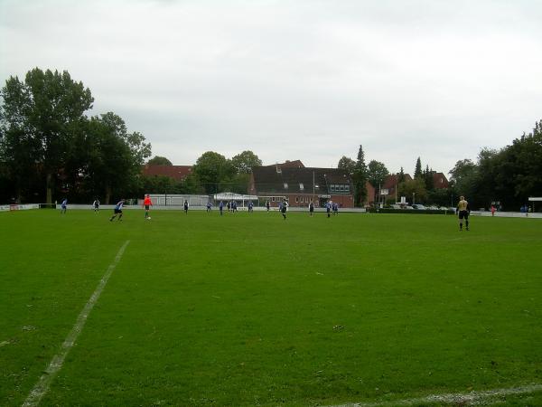 Sportanlage an der Kesselschleuse B-Platz - Emden-Wolthusen