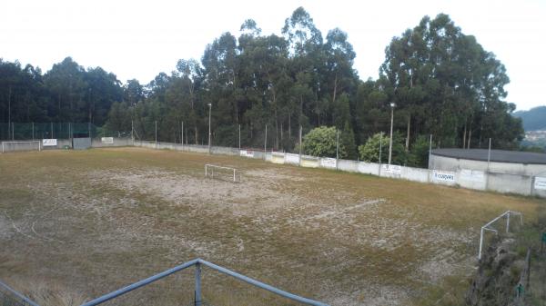 Campo de Fútbol O Cruceiro - Dorron, Galicia