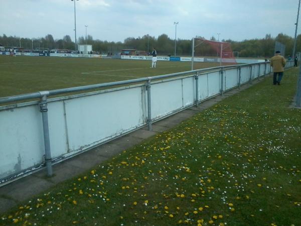 Sportanlage Olof-Palme-Allee - Brunsbüttel
